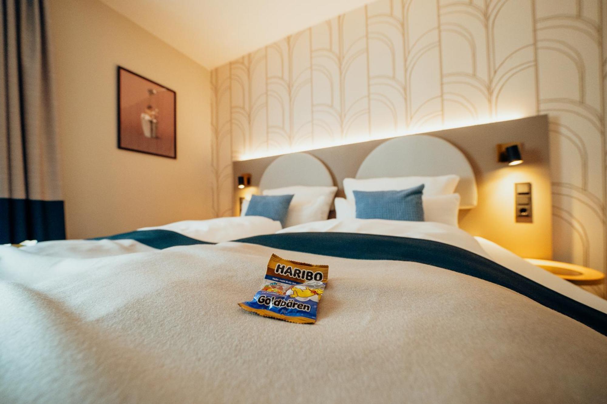Guestified Liyana Hotel ラーティンゲン エクステリア 写真